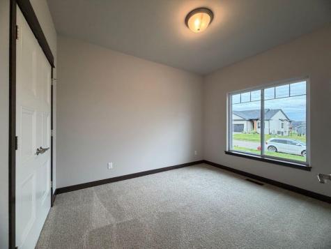 1212 Berkshire Lane North Liberty IA 52317