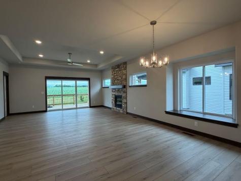1212 Berkshire Lane North Liberty IA 52317