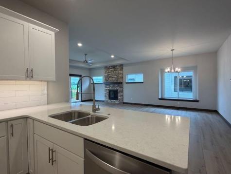1212 Berkshire Lane North Liberty IA 52317