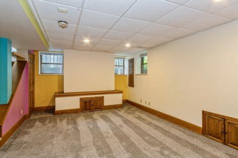 918 E Washington Street Iowa City IA 52240