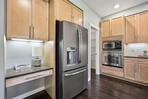 316 N Westminster Street Iowa City IA 52245