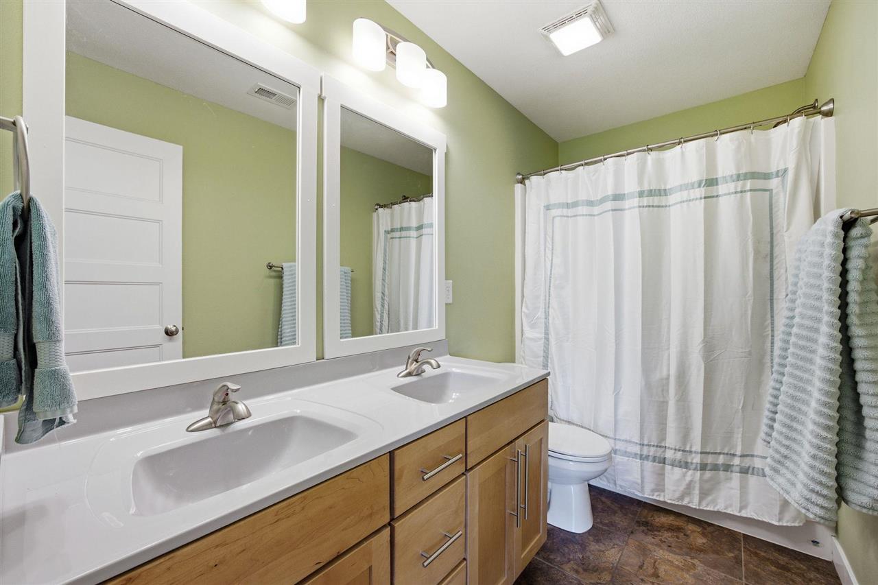316 N Westminster Street Iowa City IA 52245