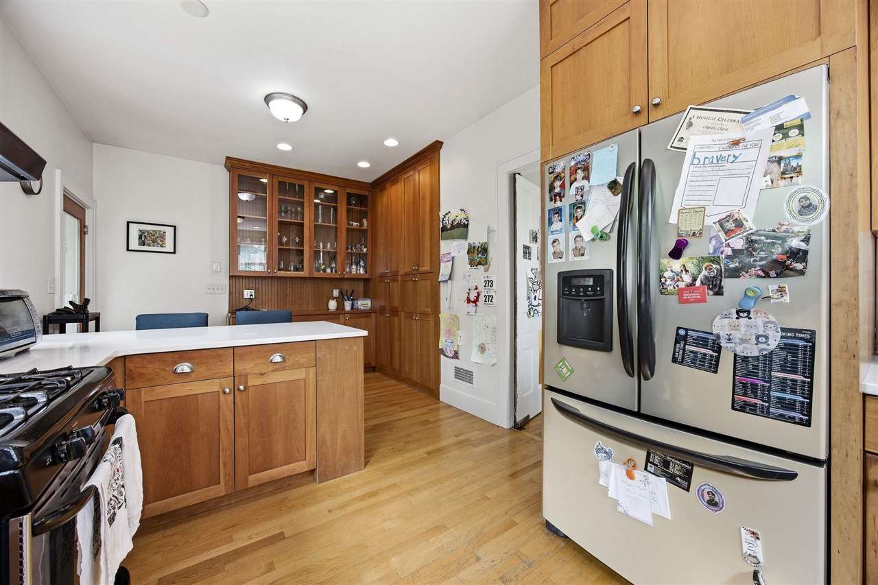 1039 E College Street Iowa City IA 52240