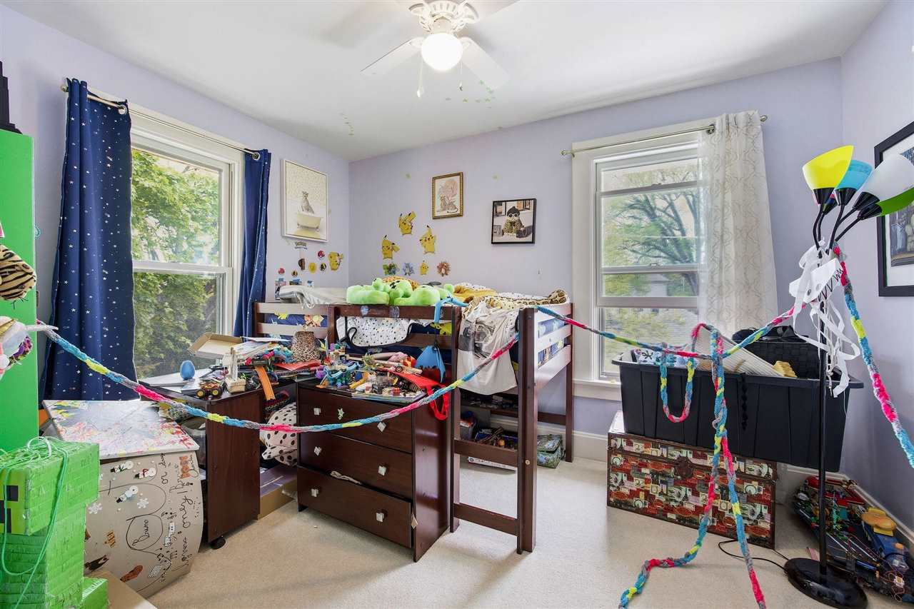 1039 E College Street Iowa City IA 52240
