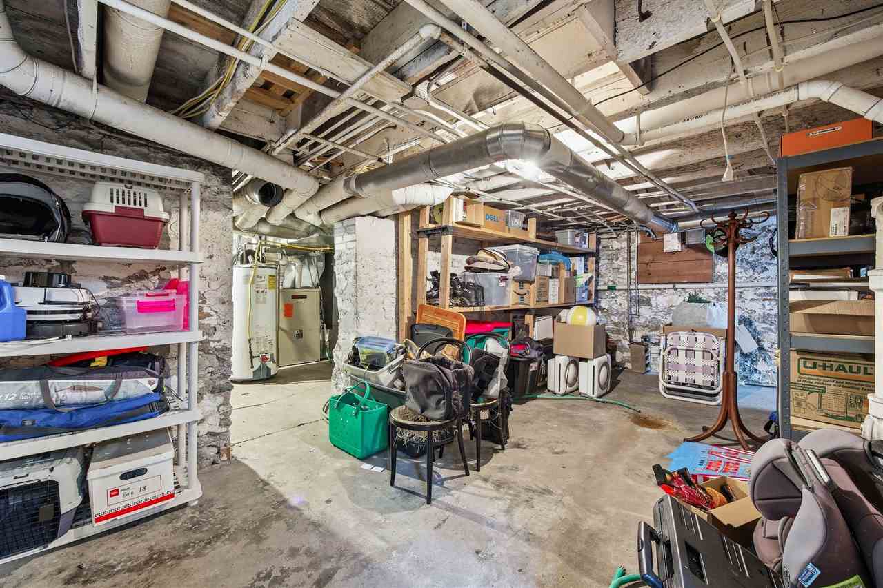 1039 E College Street Iowa City IA 52240