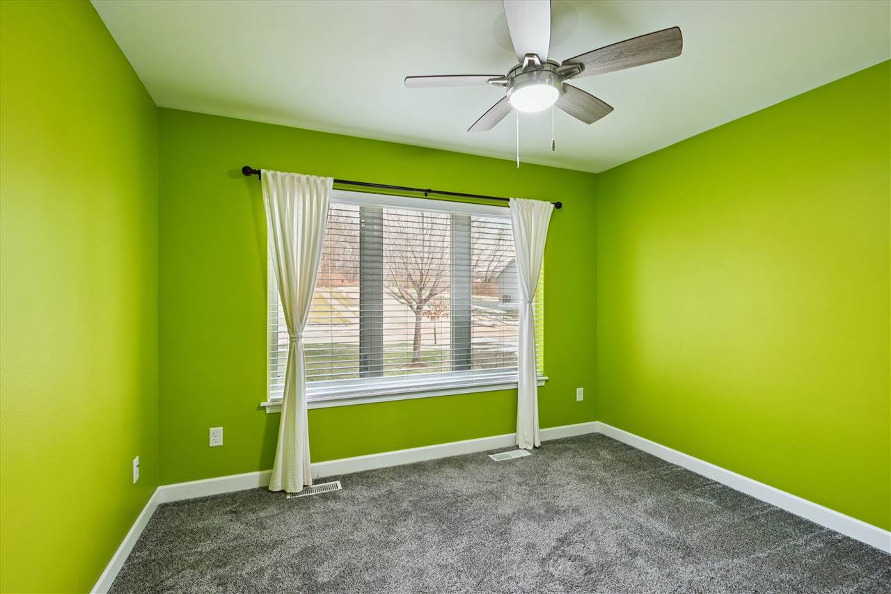 2001 Mackinaw Drive Iowa City IA 52245