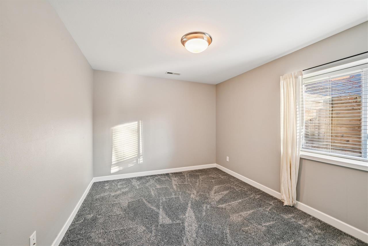 2001 Mackinaw Drive Iowa City IA 52245