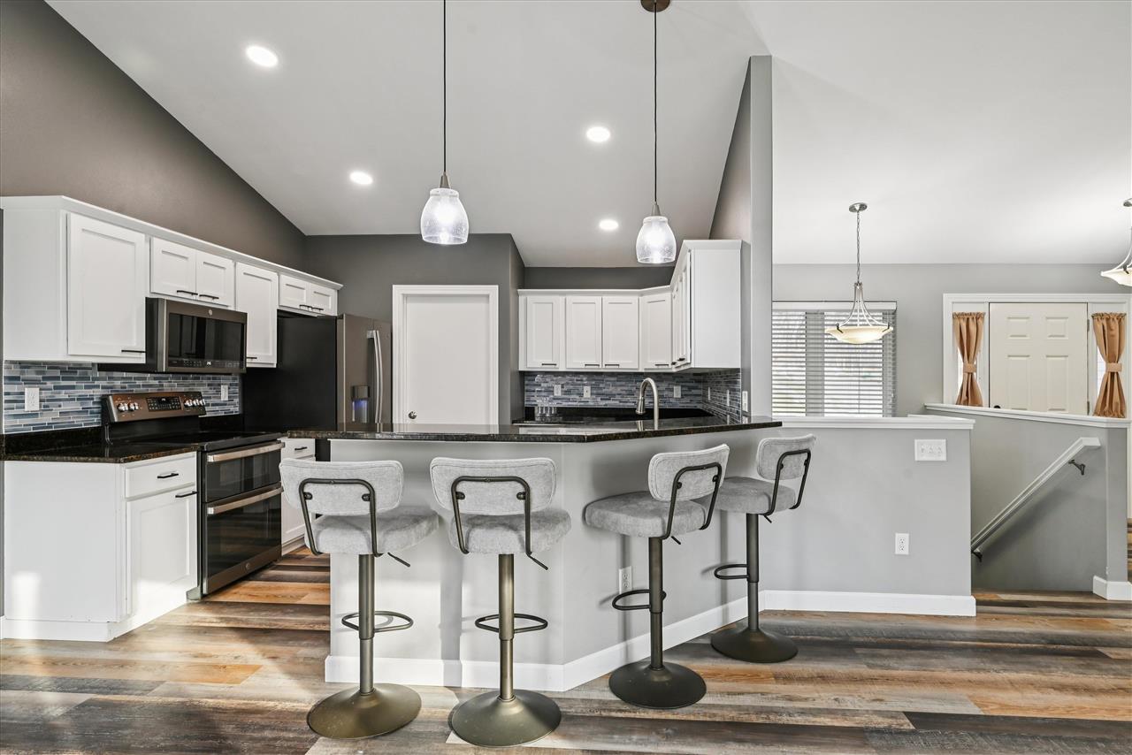 2001 Mackinaw Drive Iowa City IA 52245