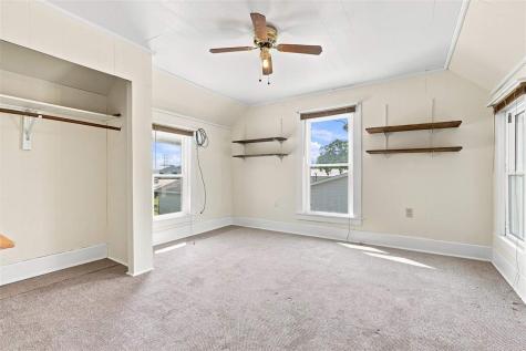 510 N C Avenue Washington IA 52353