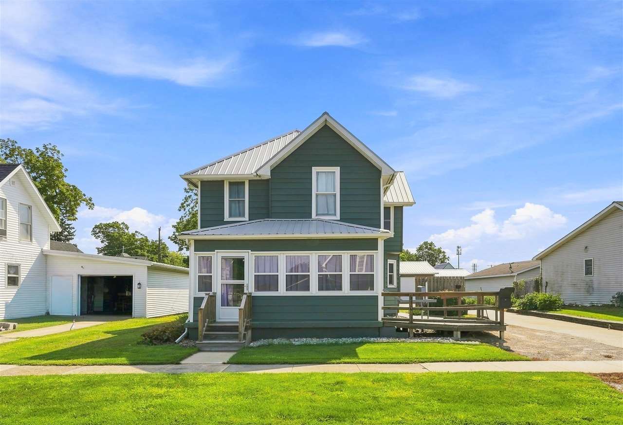 510 N C Avenue Washington IA 52353