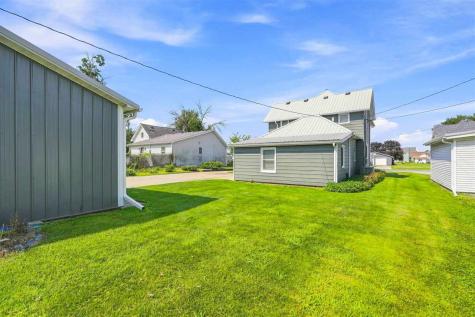 510 N C Avenue Washington IA 52353