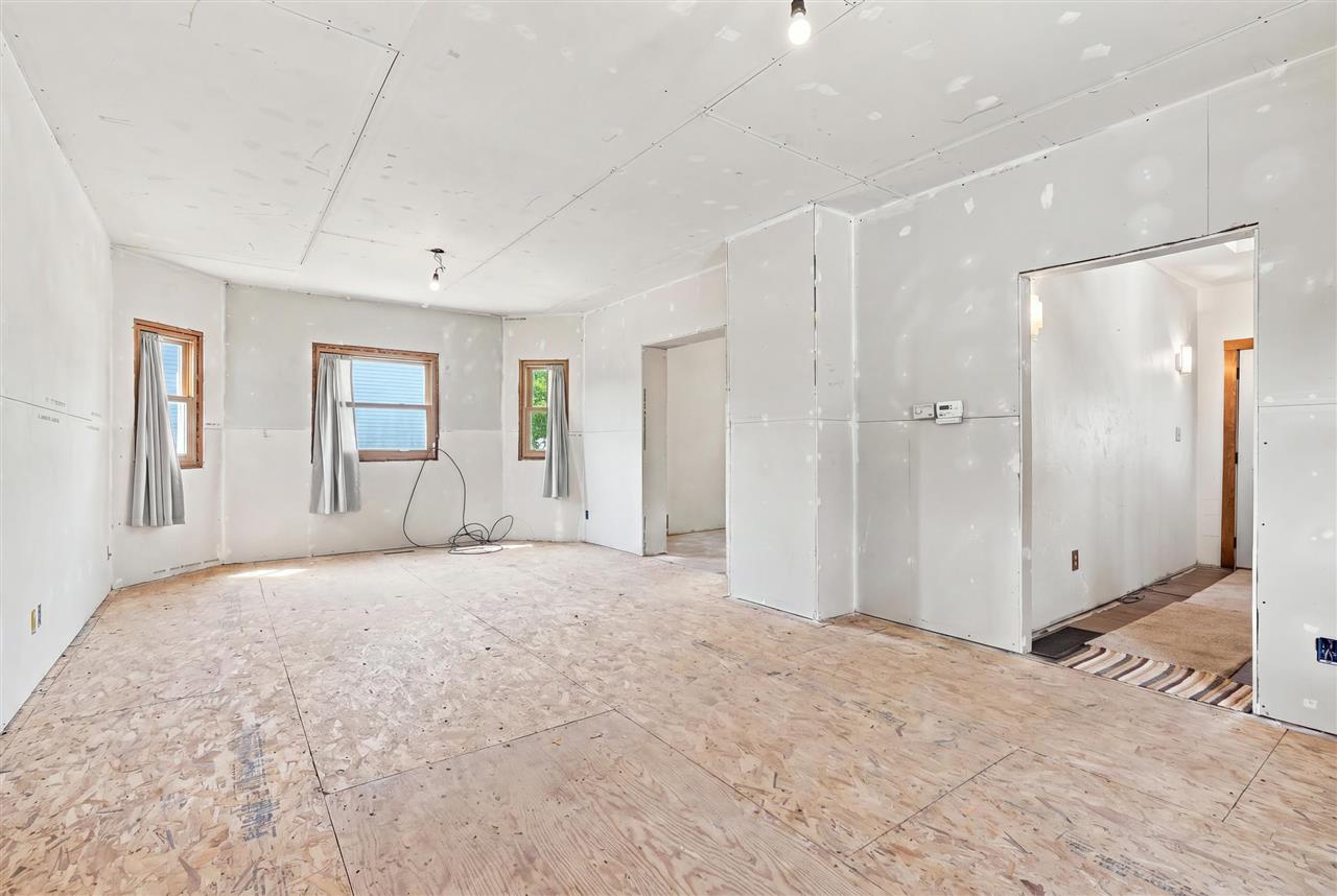 510 N C Avenue Washington IA 52353