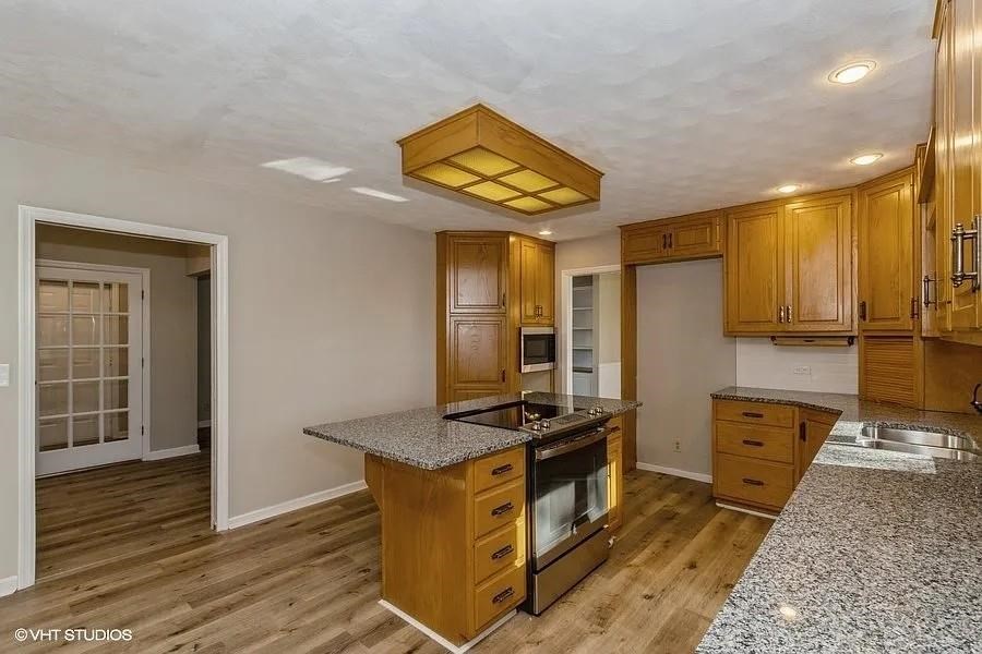 703 Lincoln Street Ainsworth IA 52201
