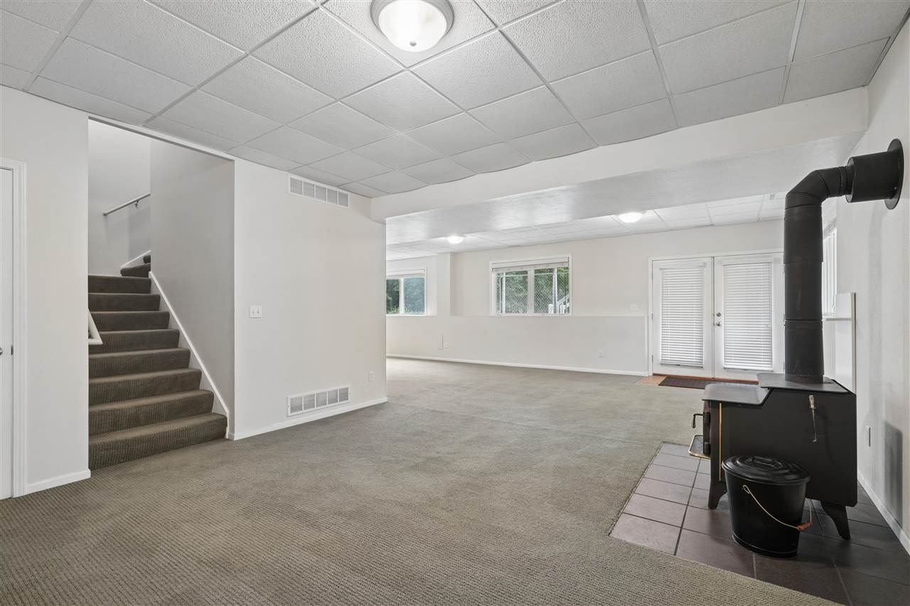 3364 Feather Ridge Road Toddville IA 52341