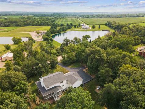 3364 Feather Ridge Road Toddville IA 52341