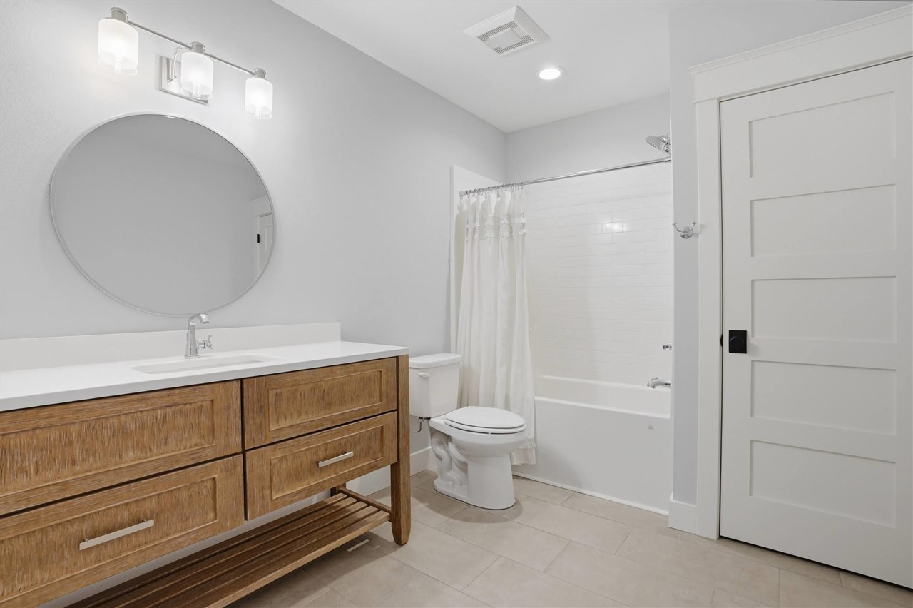 2985 127th Drive Amana IA 52203