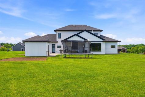2985 127th Drive Amana IA 52203