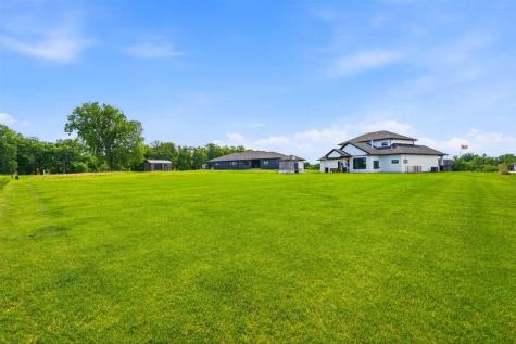 2985 127th Drive Amana IA 52203