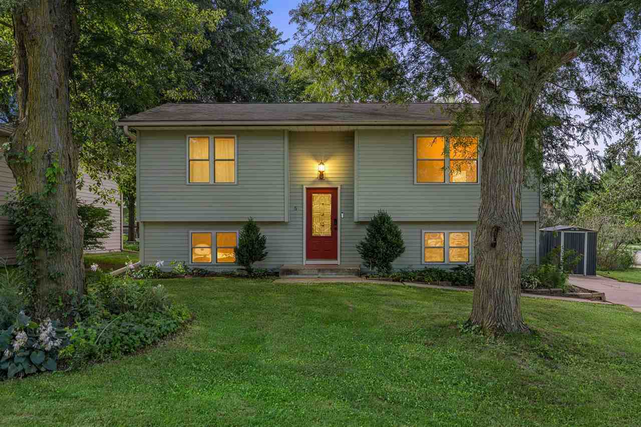 5 Birch Court North Liberty IA 52317