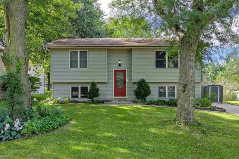 5 Birch Court North Liberty IA 52317