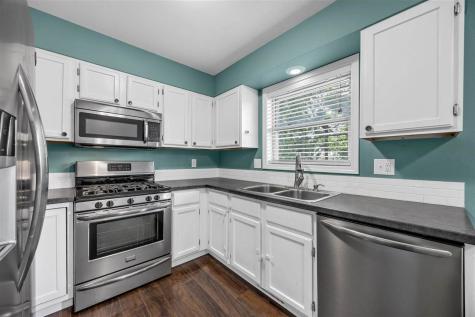 5 Birch Court North Liberty IA 52317