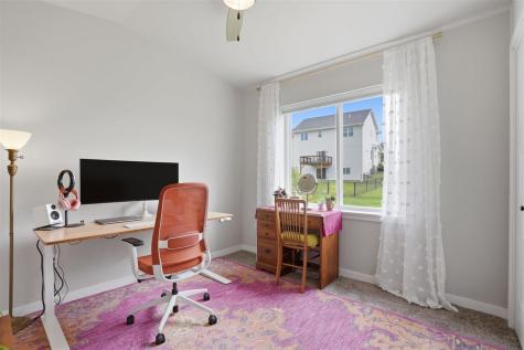 195 Sedona Street Iowa City IA 52246