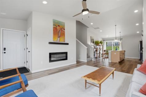 195 Sedona Street Iowa City IA 52246