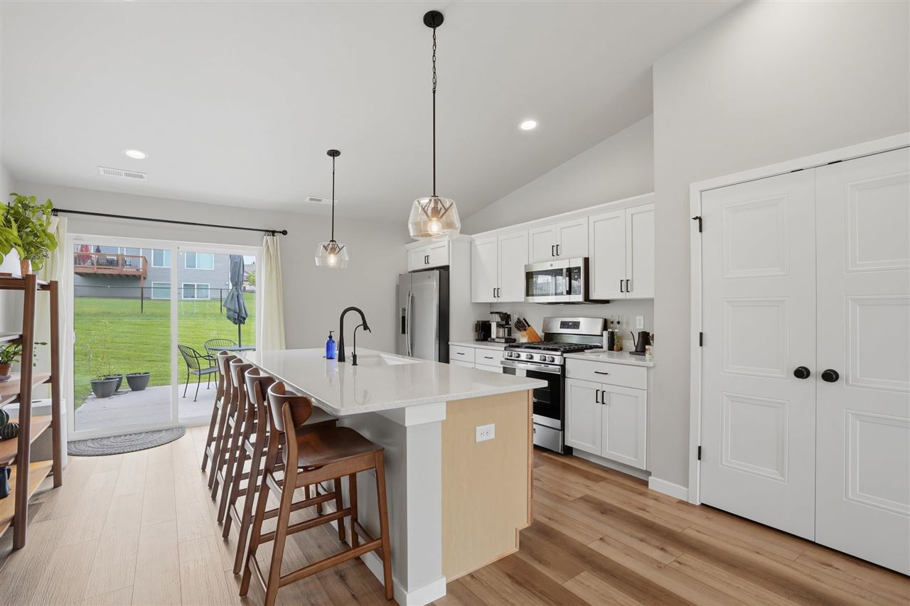 195 Sedona Street Iowa City IA 52246