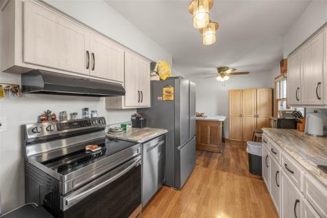 133 NW Wesley Drive Cedar Rapids IA 52405