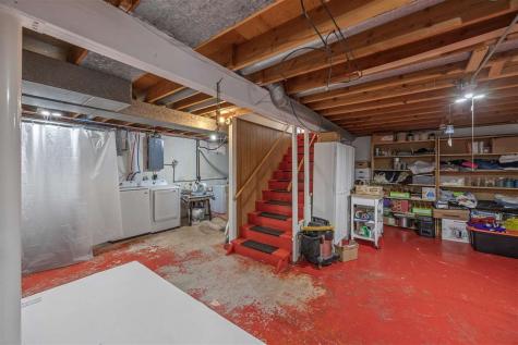 133 NW Wesley Drive Cedar Rapids IA 52405