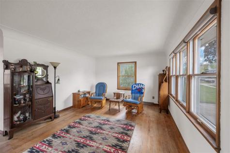 133 NW Wesley Drive Cedar Rapids IA 52405