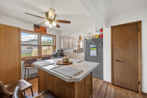 133 NW Wesley Drive Cedar Rapids IA 52405