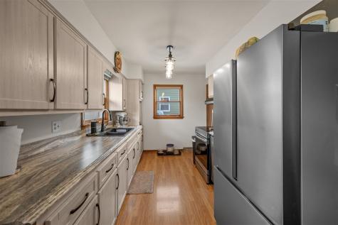 133 NW Wesley Drive Cedar Rapids IA 52405