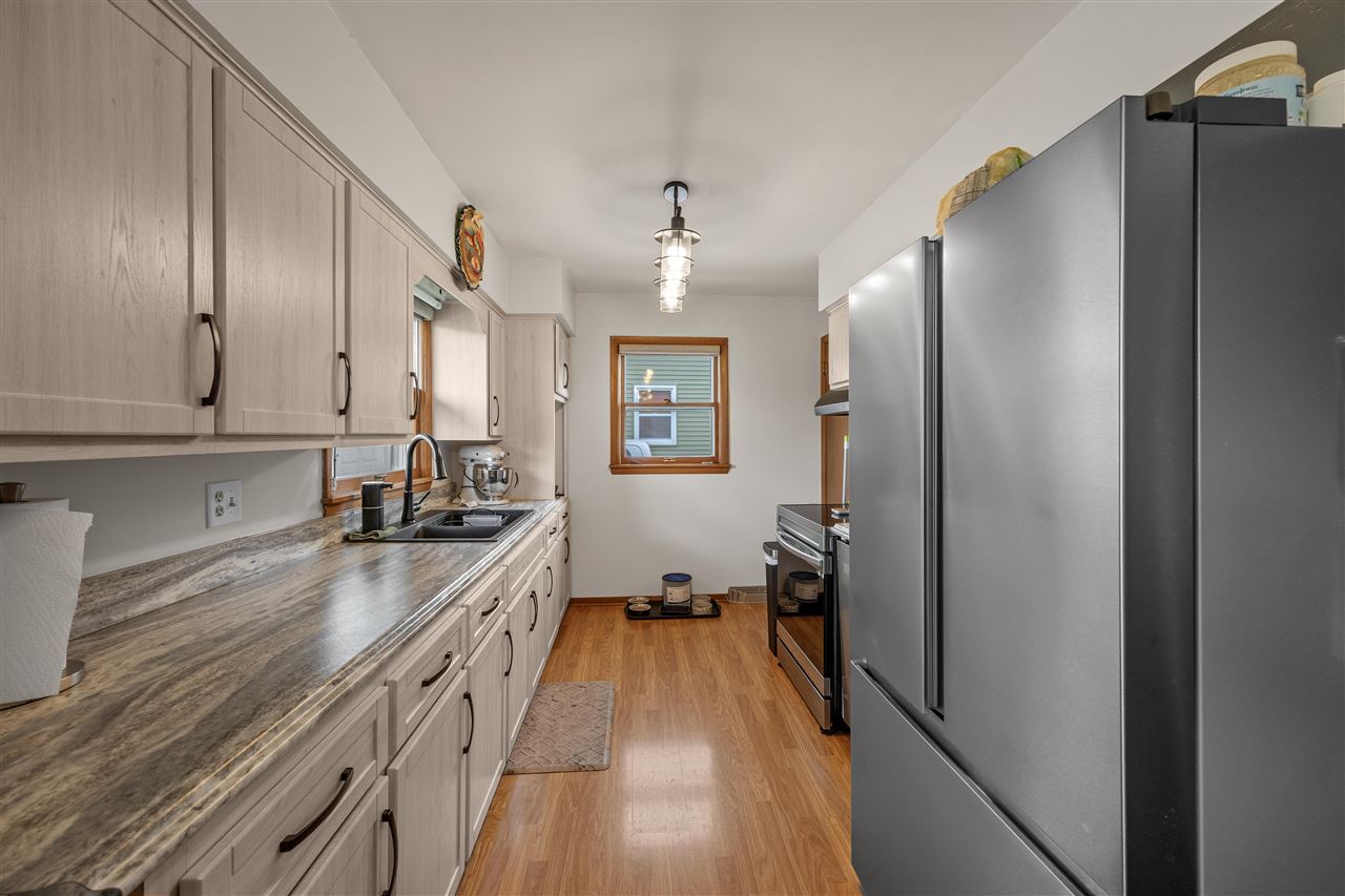 133 NW Wesley Drive Cedar Rapids IA 52405