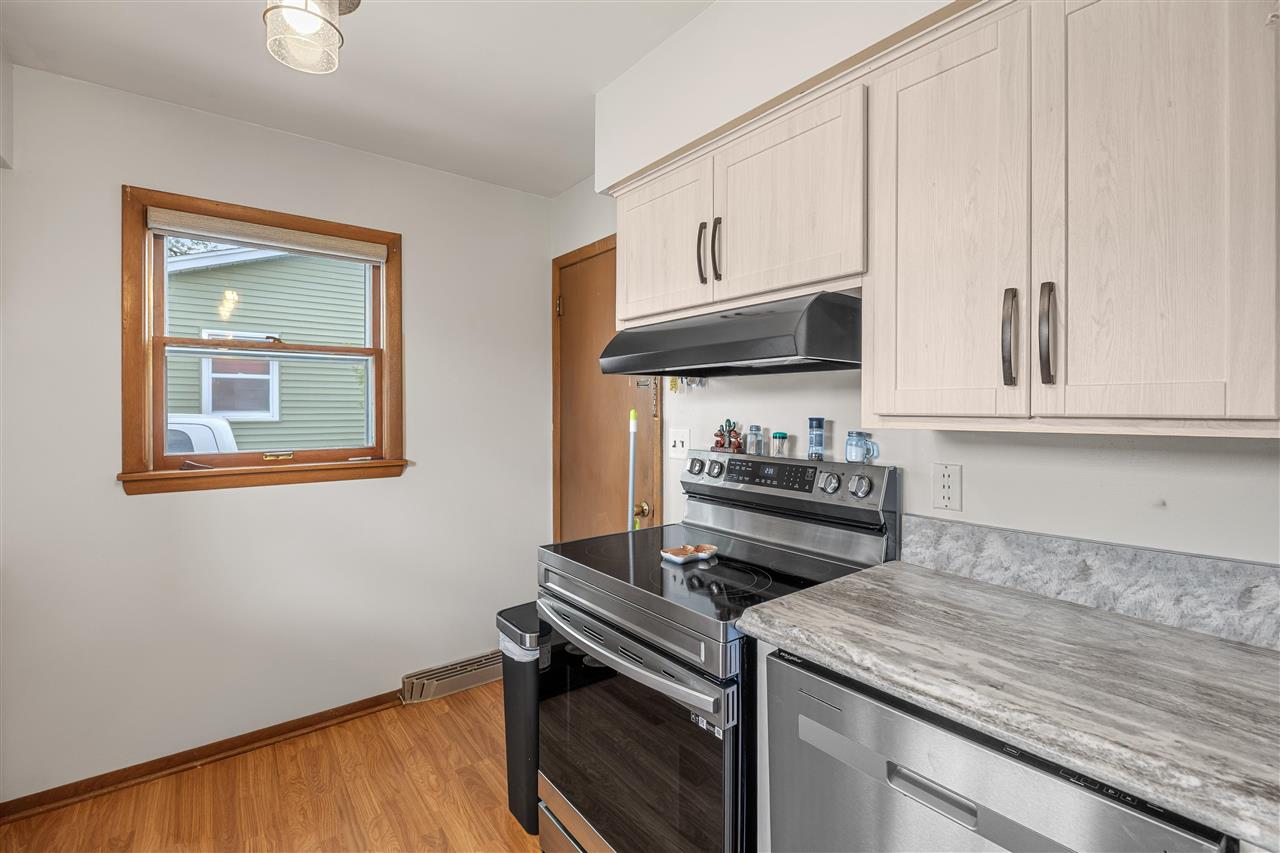 133 NW Wesley Drive Cedar Rapids IA 52405