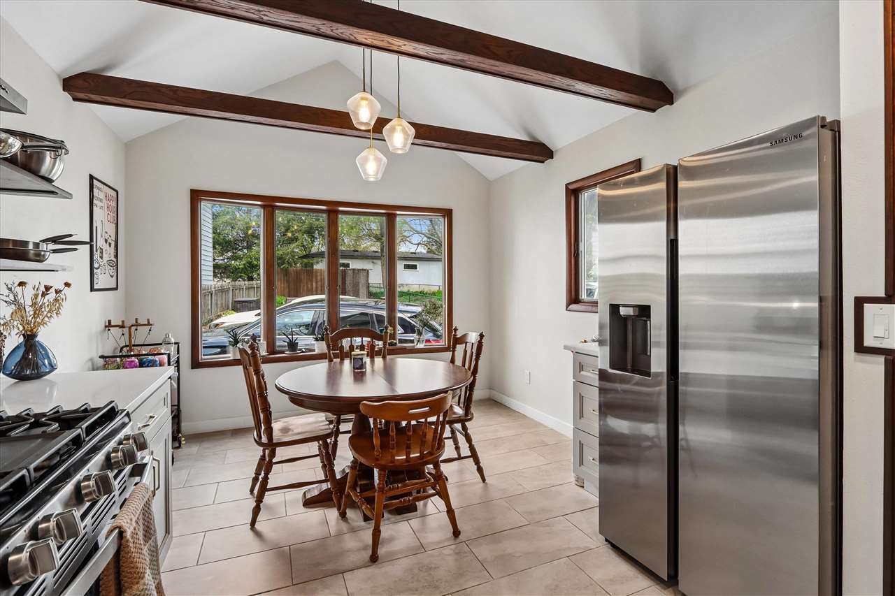 108 Highland Drive Iowa City IA 52246
