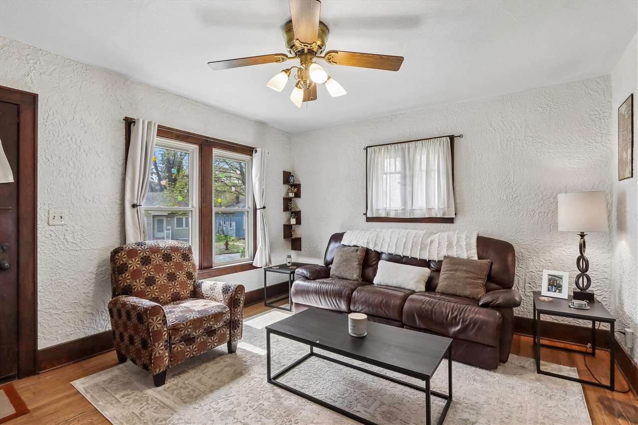 108 Highland Drive Iowa City IA 52246