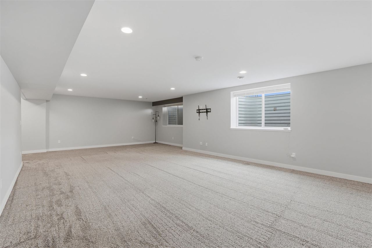 2249 Bluegrass Street Marion IA 52302