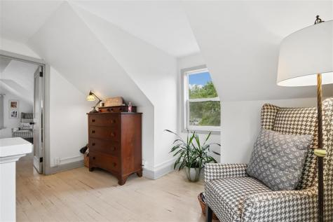 322 Liberty Drive SE Cedar Rapids IA 52403