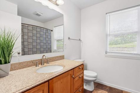 197 Rogers Drive Williamsburg IA 52361