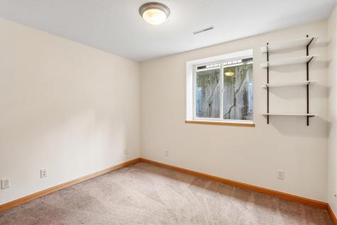 197 Rogers Drive Williamsburg IA 52361