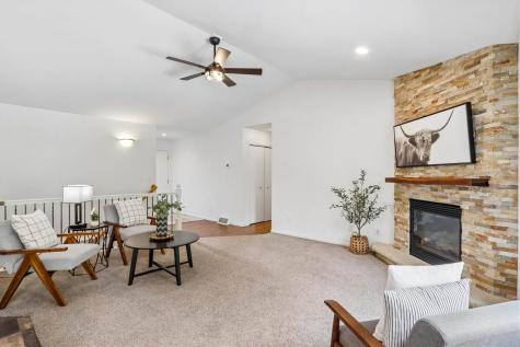 197 Rogers Drive Williamsburg IA 52361