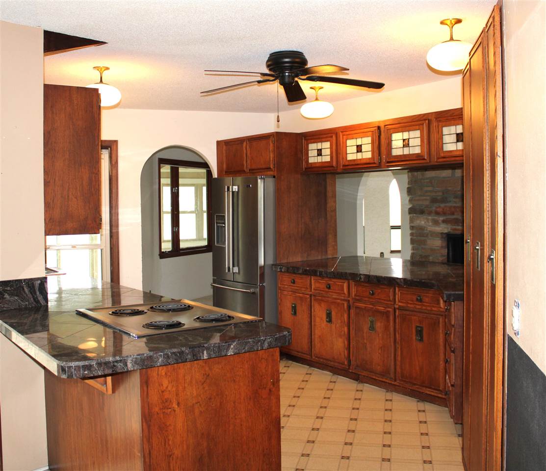 230 N Navajo Lane North English IA 52316