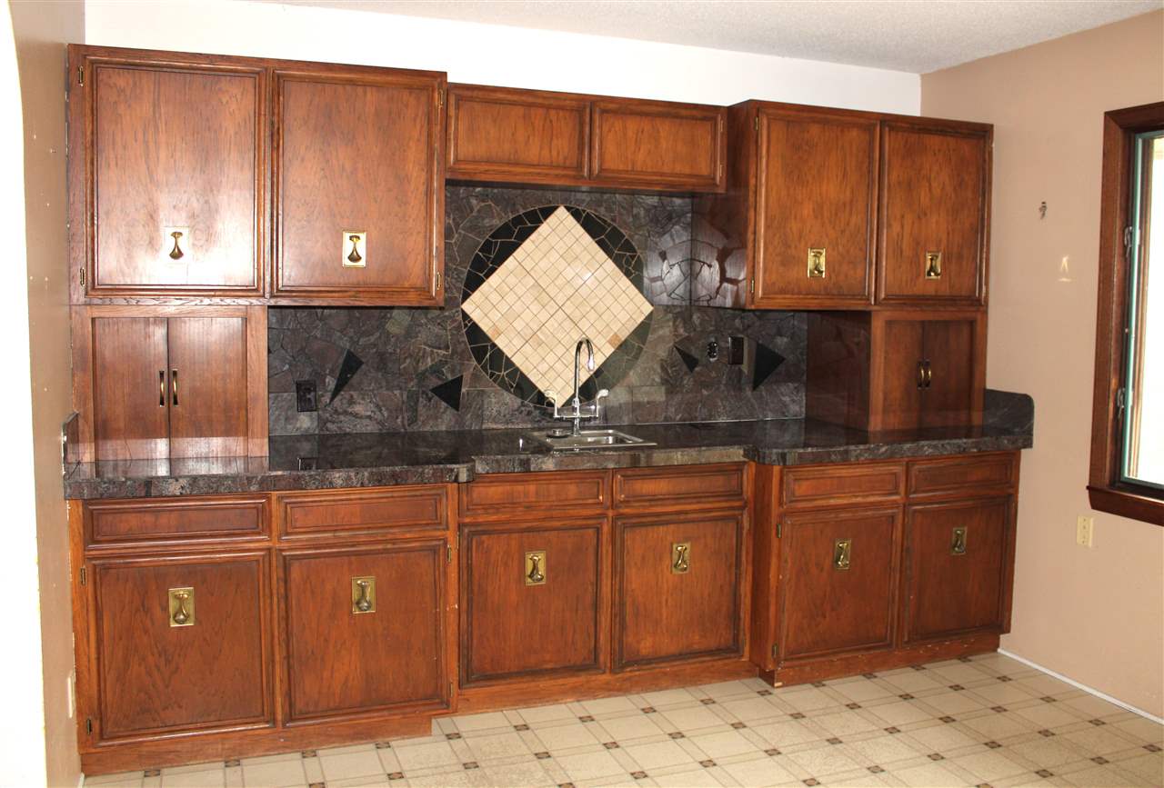 230 N Navajo Lane North English IA 52316