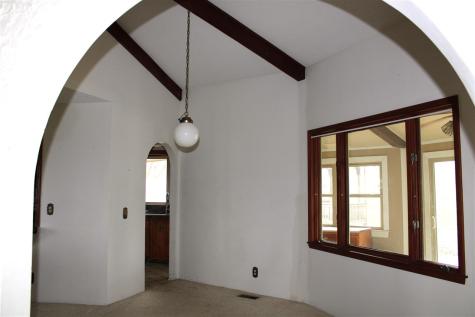 230 N Navajo Lane North English IA 52316
