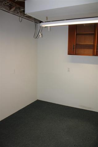 230 N Navajo Lane North English IA 52316
