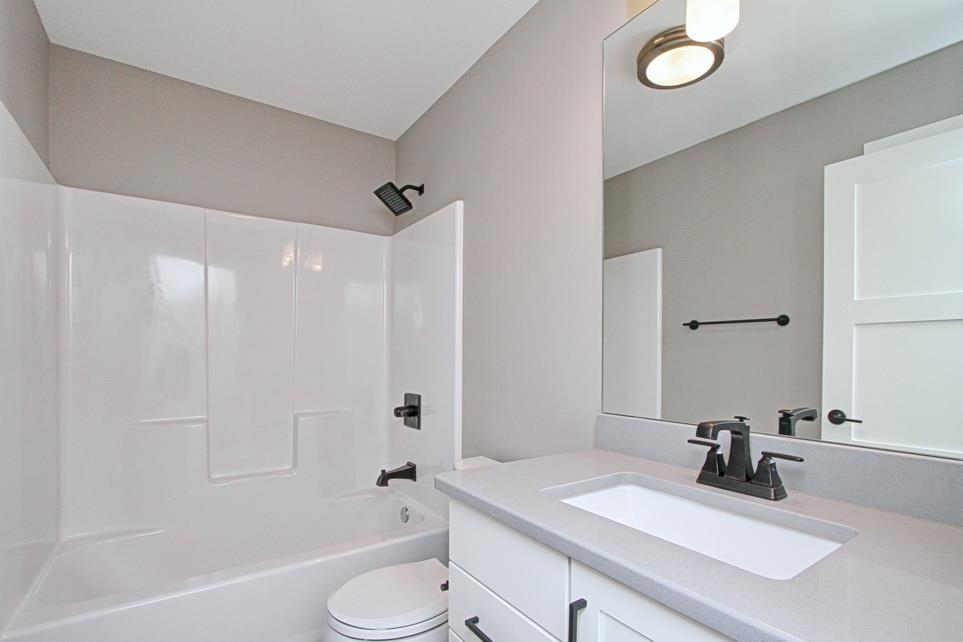 4102 Barbaro Avenue Iowa City IA 52240