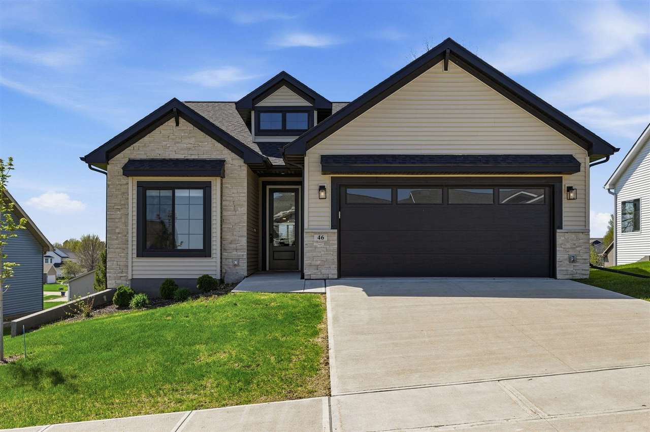 46 Pinnacle Lane Tiffin IA 52340
