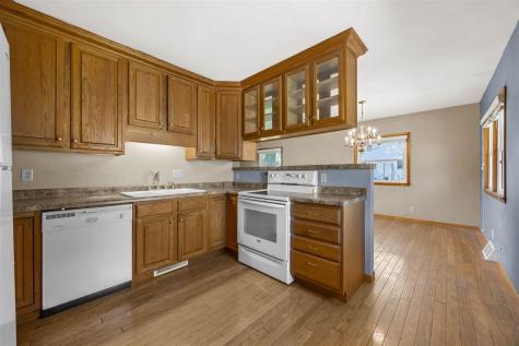 310 2nd Avenue E Lisbon IA 52253