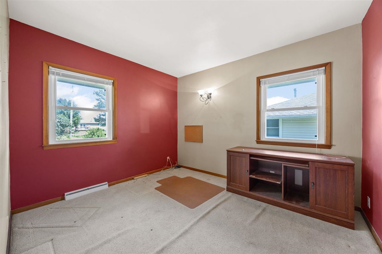 310 2nd Avenue E Lisbon IA 52253